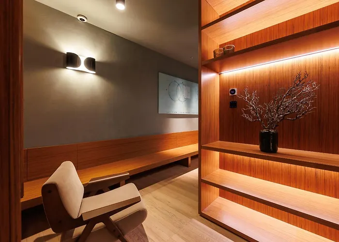 Lanterna Collection